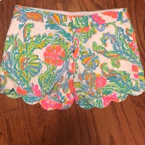 Lilly Pulitzer buttercup shorts sz 2